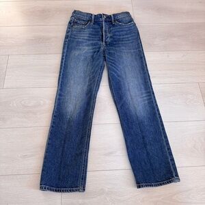 Aritzia Denim Forum - The Arlo High Rise Straight Jeans, Size 25 Medium Wash